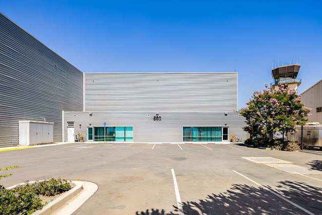 800 Aviation Dr.