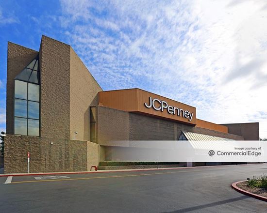 Westfield Culver City - mall in Culver City, California, USA 