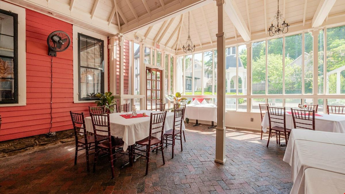 The Historic Buxton Inn