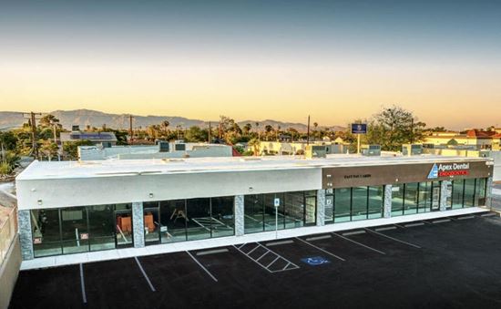 400 W Sahara Avenue