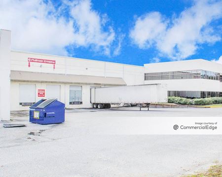 Industrial space for Rent at 10702 North 46th Street in Tampa