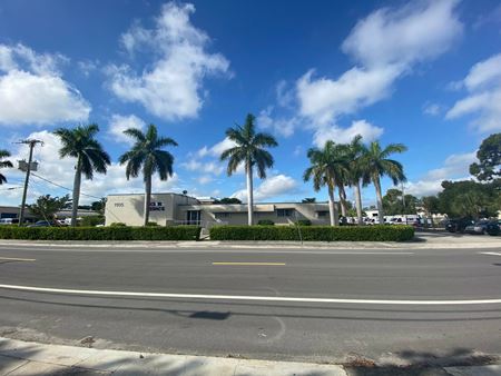 Office space for Rent at 1105 Barnett Dr in Lake Worth Beach