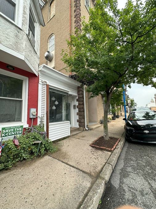 465 SF | 209 Church Street | Retail/Office Space for Lease In Phoenixville