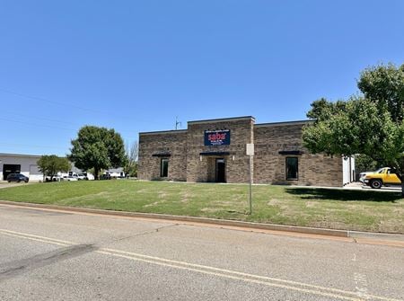 Photo of commercial space at 8200 Glade Ave in Oklahoma City