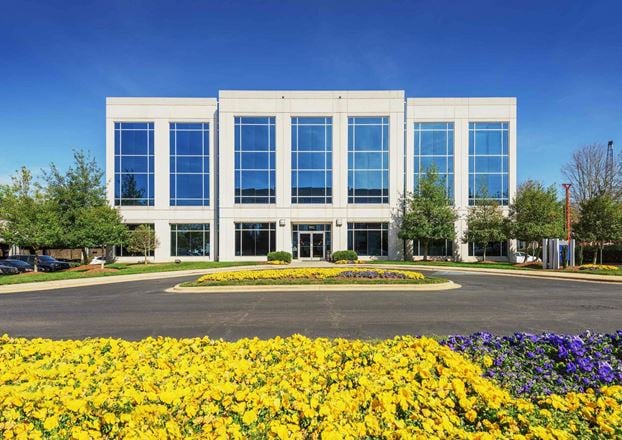Office space for Rent at 5955 Carnegie Boulevard in Charlotte