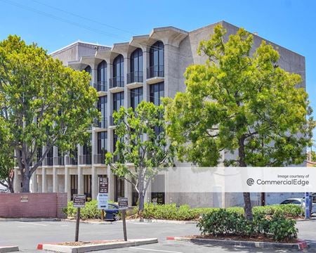 Photo of commercial space at 7855 Ivanhoe Avenue in La Jolla