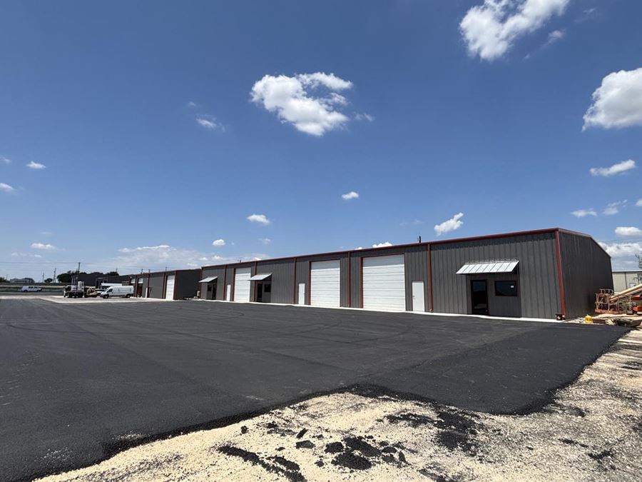 5323 FM 1044 Bldg. 4