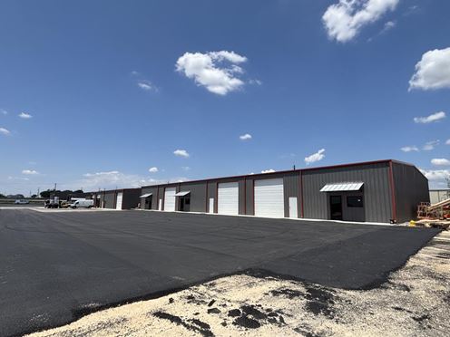 5323 FM 1044 Bldg. 4