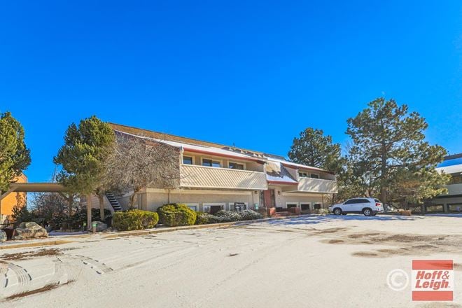 5875 Lehman Drive