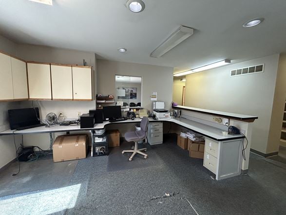 12103 Sheraton Lane