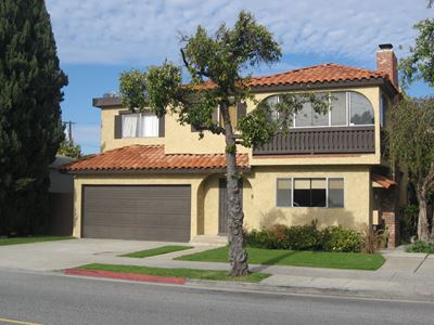Santa Monica Apartments