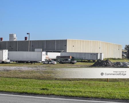 Photo of commercial space at 2402 Police Center Drive in Plant City