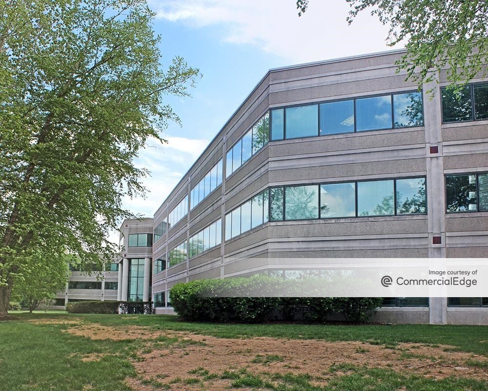 1055 Westlakes - 1055 Westlakes Drive, Berwyn, PA | CommercialSearch