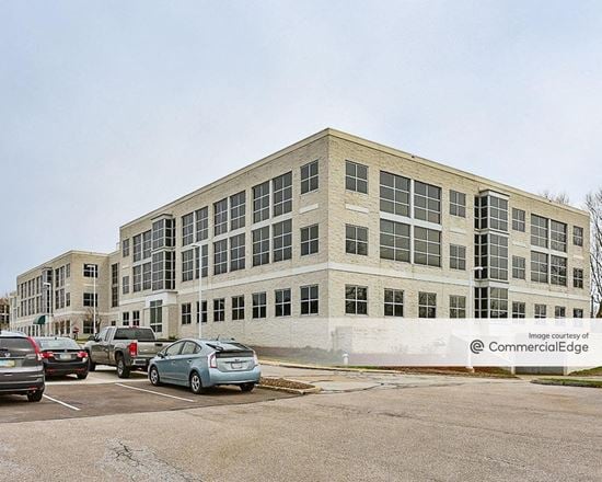 Signature Square II