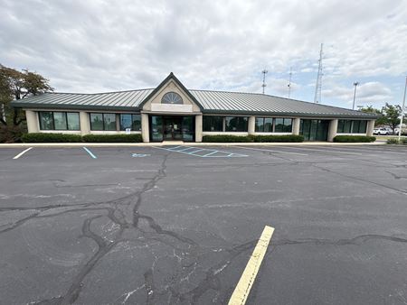 Photo of commercial space at 1425 Sagamore Pkwy N in Lafayette
