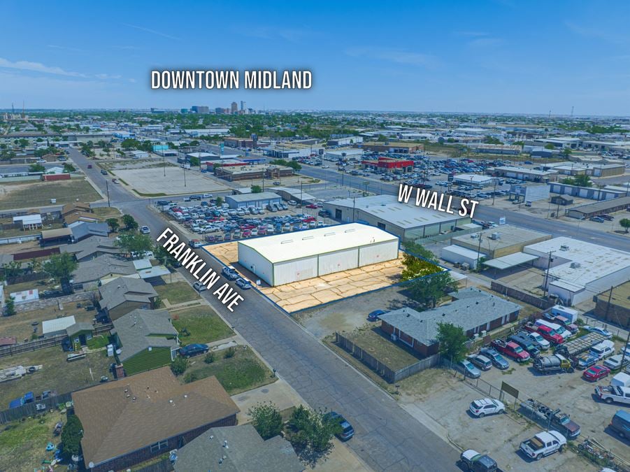 2 Bay Warehouse Near Downtown Midland, TX!