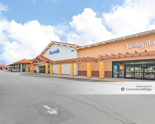 Conejo Valley Plaza - 1330 North Moorpark Road