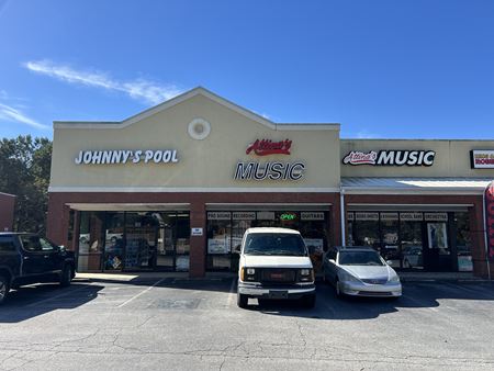 Retail space for Rent at 141 -167 Jonesboro Road in McDonough
