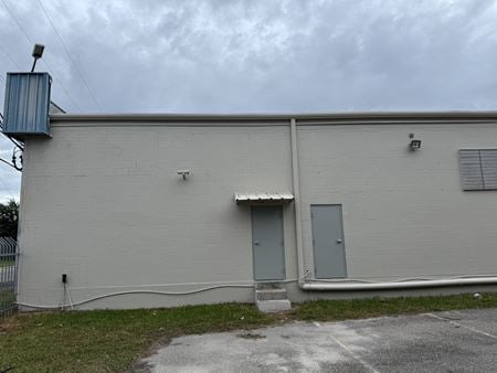 Industrial space for Rent at 5017 North Coolidge Avenue in Tampa