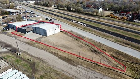 Industrial space for Rent at 1833 S. Southwest Blvd. in Wichita