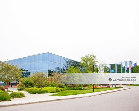 Guardian Industries World Headquarters - Auburn Hills