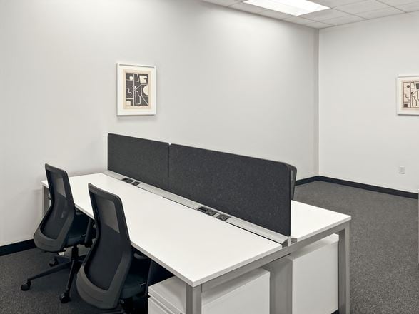 Regus - Irvine - Main St