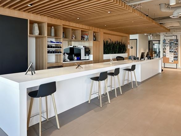 Spaces - Vancouver - 525 West 8th Avenue