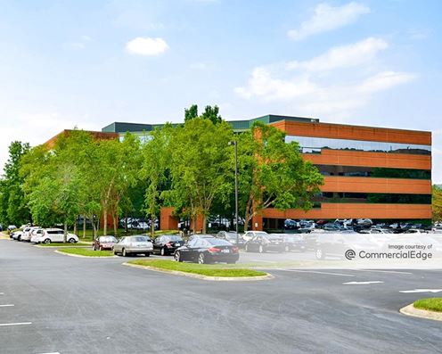 Maryland Farms Office Park - 100 Winners Circle North