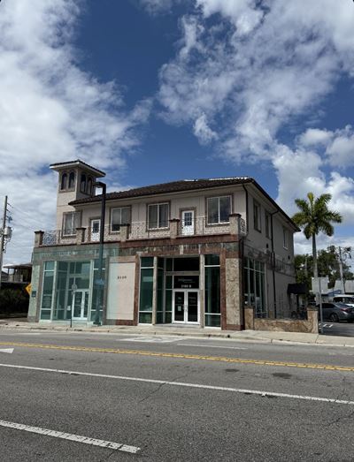 Ivanhoe Village Medical Building
