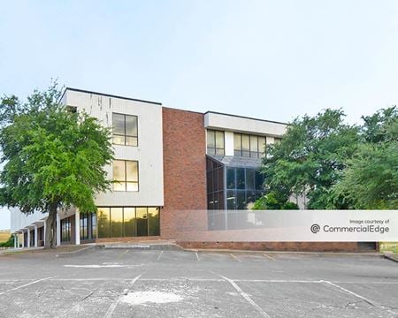 Photo of commercial space at 6900 Anderson Blvd in Fort Worth