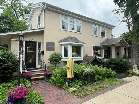 Retail space for Rent at 217 S Third St in Geneva