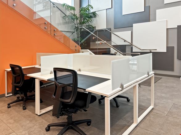 Regus - Ontario - W 6th Street