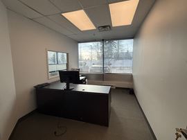 100 Commerce Valley Dr E, Markham, ON L3T 7R1