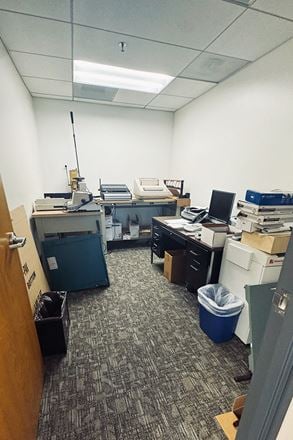 Workstyle Flexible Spaces - 4676 Admiralty Way