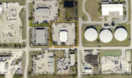 Retail space for Rent at 4175 Canal Street in Ft. Myers