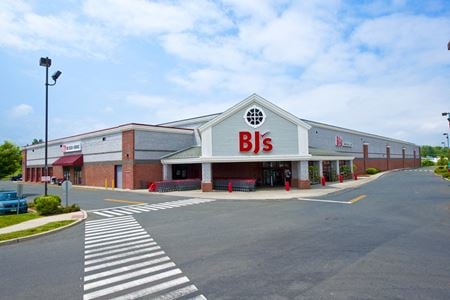Retail space for Rent at 1046 Tolland Turnpike in Manchester