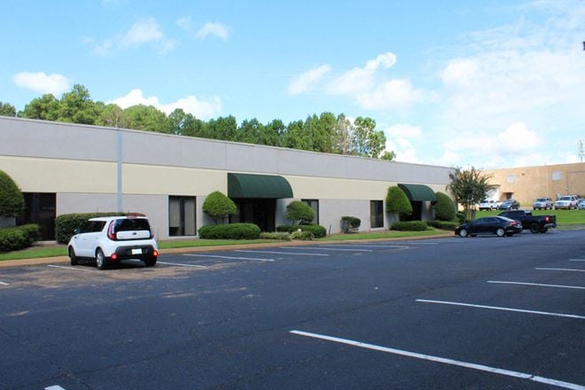 Office-Warehouse Space | 220/Highland Colony Business Park