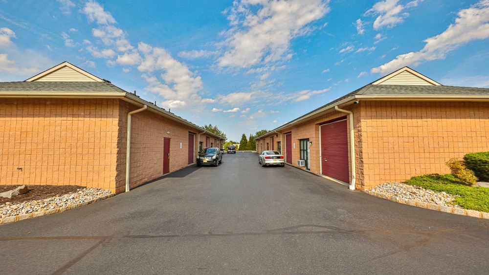 Larken Mini Office Warehouse Bldg. 3