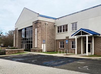 Oakview Building @ Summit East