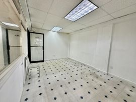 5 E Broadway