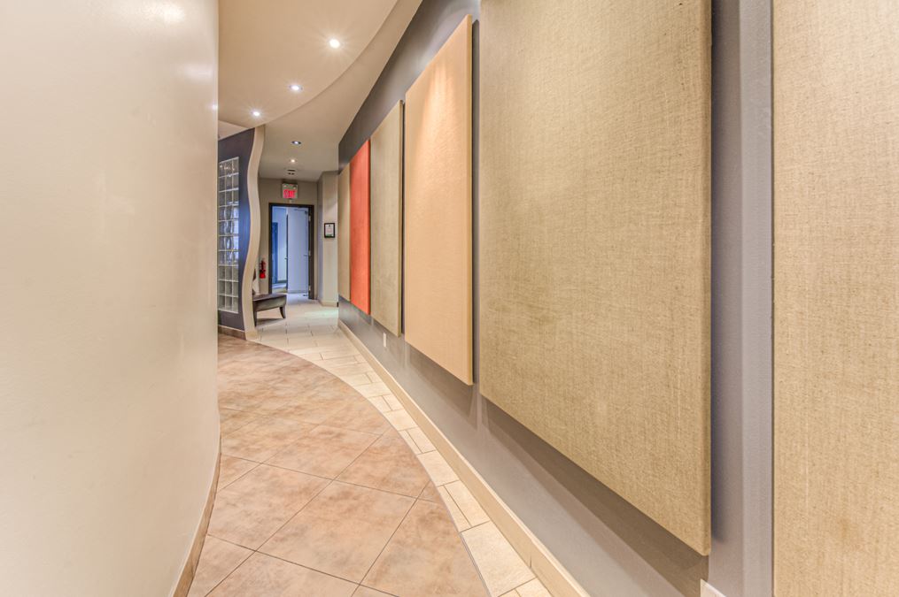 370 University Avenue E., Unit 105