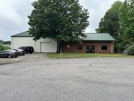 Industrial space for Rent at 107 Trade Center Drive in Birmingham