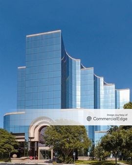 Comerica Bank Plaza