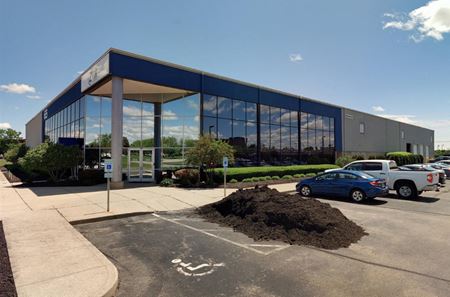 Photo of commercial space at 655 Dearborn Park Lane in Worthington