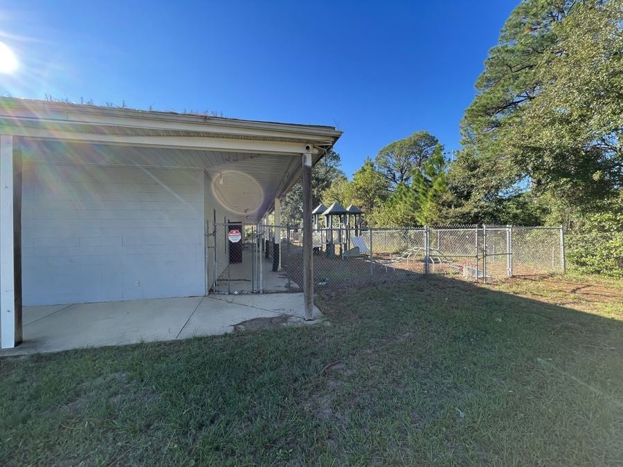 Former Y Daycare Building