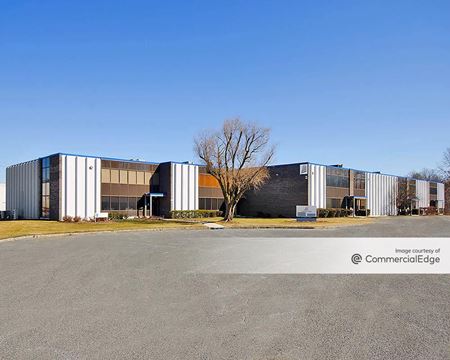 Photo of commercial space at 3 Edison Place in Fairfield
