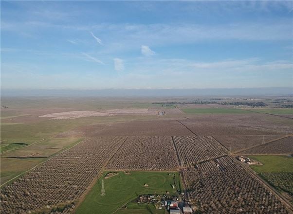 161 +/- ACRES Agricultural Land