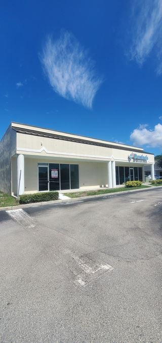 Retail Space Merritt Island