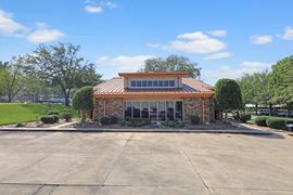 906 Osler Dr