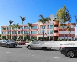 Northridge Medical & Professional Plaza
